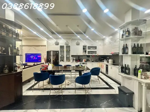Siêu Phẩm View Hồ Tây - Nguyễn Đình Thi - Tây Hồ - Cách Mặt Phố 1 Nhà - Kinh Doanh Đẳng Cấp