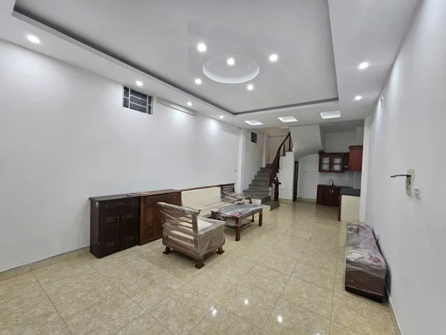 Cho Thuê Nhà Nguyên Căn 5 Tầng – Vị Trí Vàng Ngọc Lâm, Long Biên
