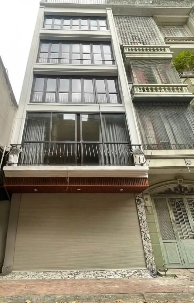 Cho Thuê Nhà, Thang Máy, 81M2_ 5T; Nguyễn Thị Định, Hoàng Ngân -35 Tr