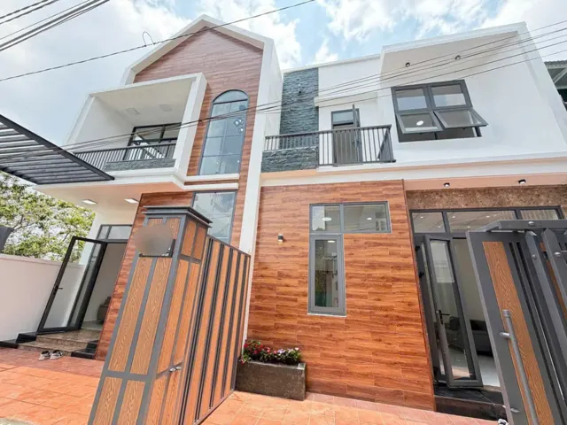 Nhà Mới 2 Mặt Tiền – Hoàn Công Đầy Đủ – Chỉ 4,35 Tỷ Ngay Trung Tâm Đà Lạt