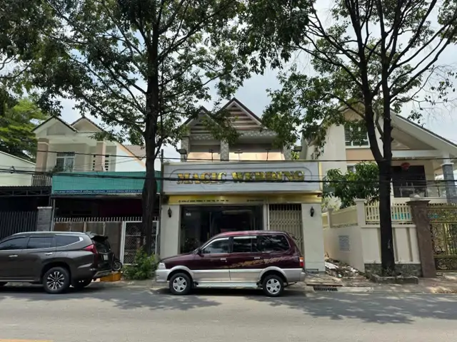 Cần Vốn Bán Nhanh Nhà Mặt Tiền Đường Lê Hồng Phong - Thủ Dầu Một, Diện Tích 191M², Giá Chỉ 12Tỷ500