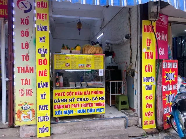 Sang Nhượng Cửa Hàng Bánh Mì ,Xôi , Nước Ép Đang Hoạt Động Tại Trương Định, Hà Nội