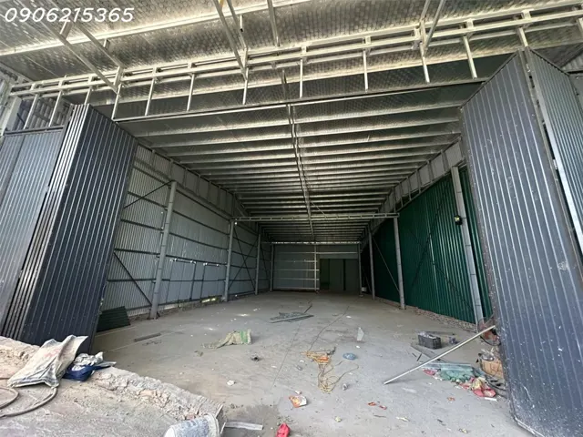Cho Thuê Xưởng 350M² Trường Yên – Phú Nghĩa Điện 3 Pha 100A Xe Tải 7 Tấn Làn 2 Quốc Lộ 6,