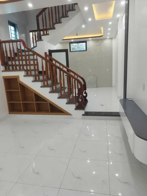 Bán Nhà 3 Tầng Độc Lập Gần Bùi Viện, Hải An, Hải Phòng Giá Tốt, Ở Ngay