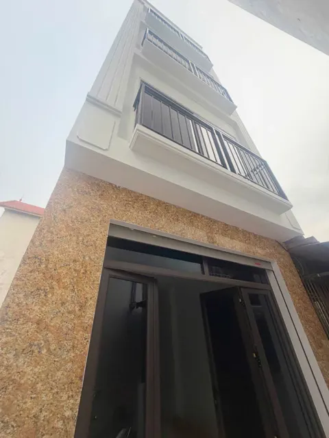 Chính Chủ Bán Gấp Nhà Mới 4,5 Tầng - 200M Ra Đại Lộ Tây Thăng Long - Đón Sóng Cầu Noi - Chỉ 7,1 Tỷ