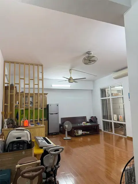 Cần Bán Căn Hộ Cc Tòa Nhà N07.b3 Đtm Dịch Vọng- Cầu Giấy (Mặt Đường Thành Thái Và Nguyễn Văn Huyên)