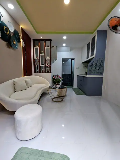 Bán Nhà Mặt Tiền Kinh Doanh Hẻm Q7 Cạnh Q4ngang 3.2 X 6 M Dúc Bê Tông Có 3 Đ