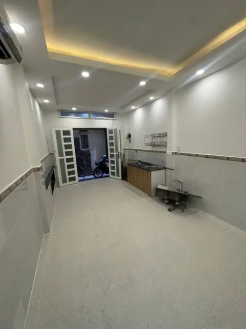 K2788* Hiếm Có Nhà Ngang 8.2M Cạnh Ngã Tư Hàng Xanh, 2 Tầng Mới Chỉ 7.X Tỷ