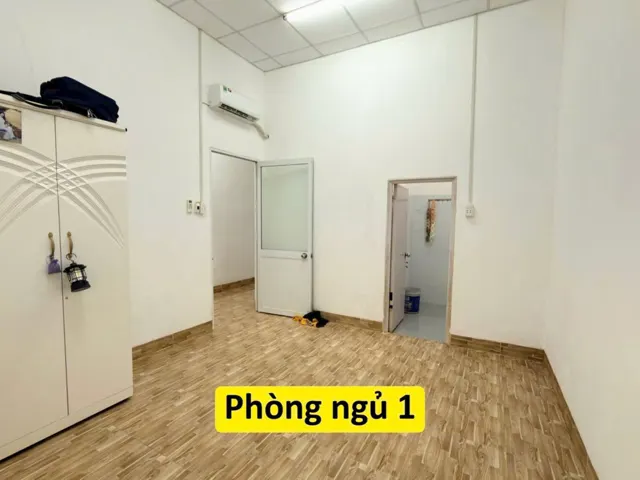 Chính Chủ Bán Nhanh Căn Nhà Đẹp Vị Trí Đắc Địa Chỉ 2,65 Tỷ Ở Và Buôn Bán Tốt Tại Kdc Hoàng Long