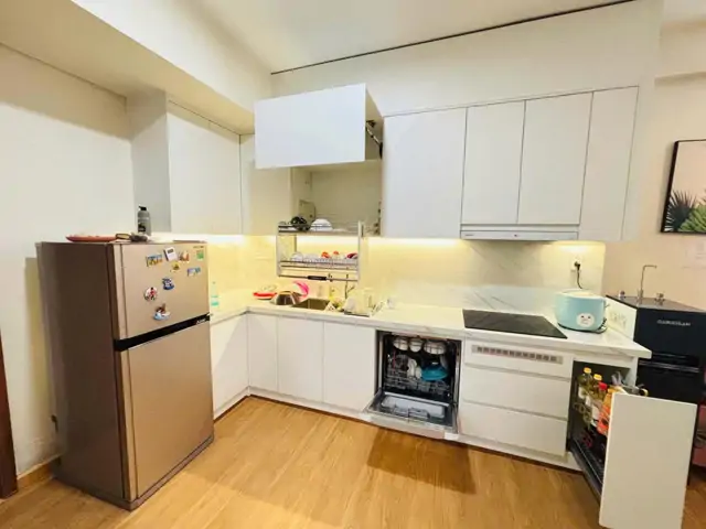 Chính Chủ Bán Căn Hộ 1+ Đã Nâng Cấp Thành 2 Phòng Ngủ – Tầng Cao, View Biệt Thự