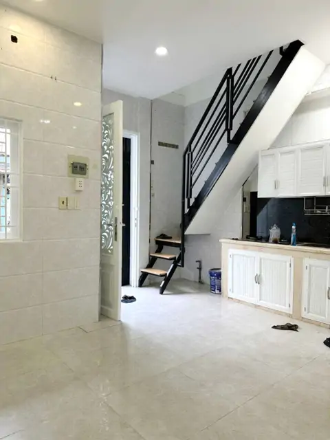 Nhà 2 Lầu Vài Bước Ra Mặt Tiền Hưng Phú P9q8 (P.chánh Hưng)
