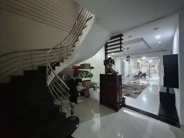 Bán Nhà Mặt Tiền Bình Long - Ngay Nguyễn Sơn, Tân Phú, 8X30m, 3 Tầng - 6 Pn, Chỉ 37 Tỷ