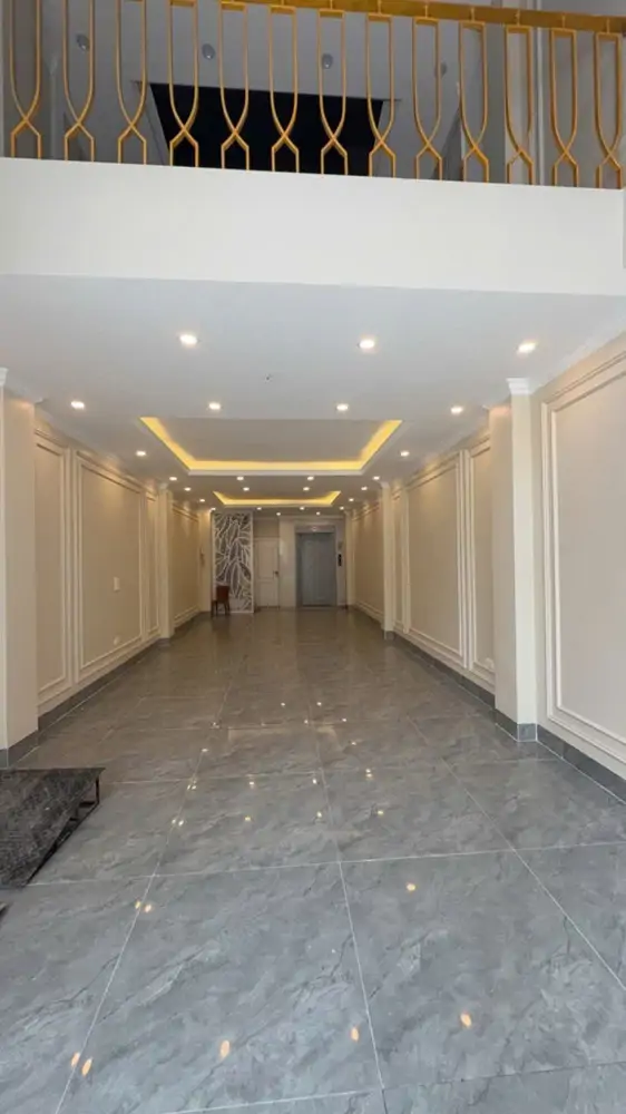 Nhà Phố Ngọc Trì – “Hàng Hiếm” 62M² × 8 Tầng, Gara 2 Ô Tô, Thang Máy – 17 Tỷ!