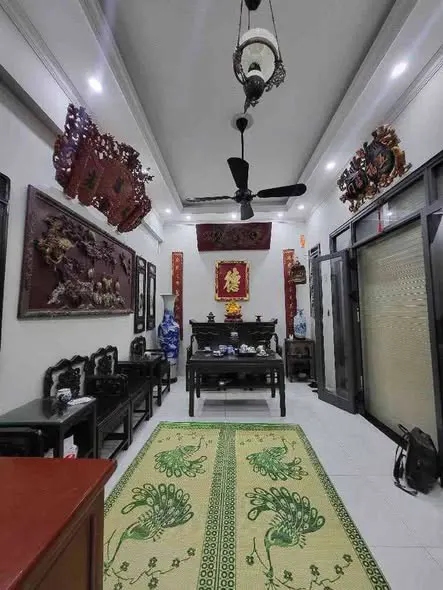 Bán Nhà Giáp Bát, Hn, Dt 32 M2, 5 Tầng, Giá Bán 8.8 Tỷ Mô Tả: Nhà Gần Bến Xe Giáp Bát Giao Thông