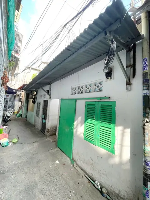 Nhà Cấp 4, 3.2*13.5M Hẻm Phạm Hùng P4q8 (P.chánh Hưng)