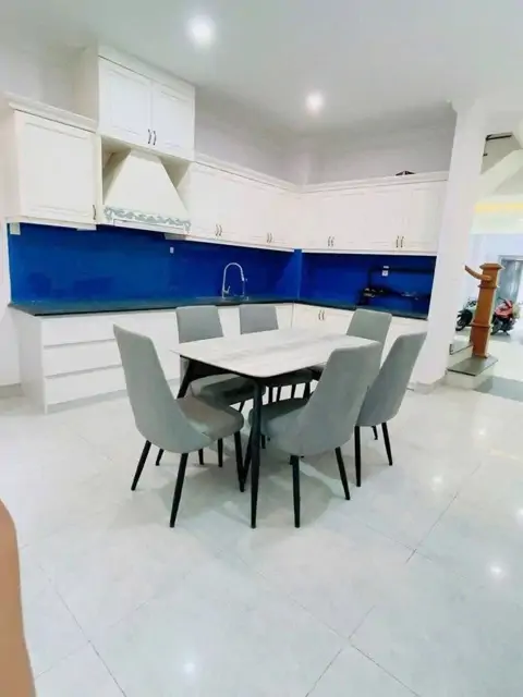 Bán Nhà 4 Tầng Gần Hẻm Xe Hơi Dương Bá Trạc Q8 - 46M2 - 4Pn - Nhỉnh 6 Tỷ - Lh 0784968131