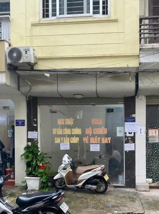 Cần Cho Thuê Mặt Bằng Tầng 1 – Ô Tô Tránh Nhau Tại Trung Hòa, Cầu Giấy