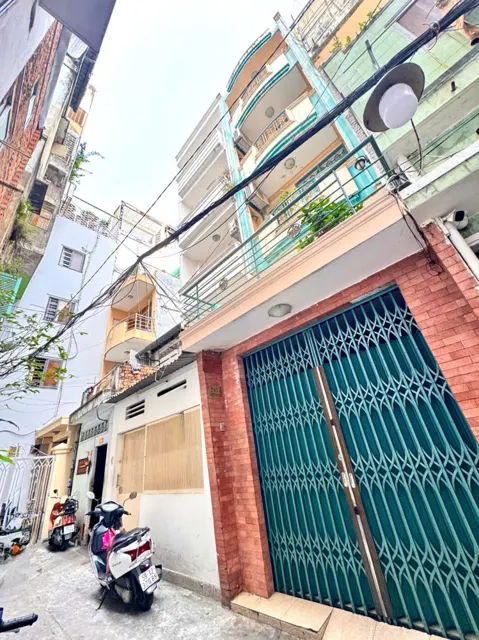 Bán Nhà 4 Tầng Hxh Đ.lê Thánh Tôn, Quận 1- Dt 64M2 Full Thổ Cư- Chỉ 19T- View Trực Diện Chợ Bến