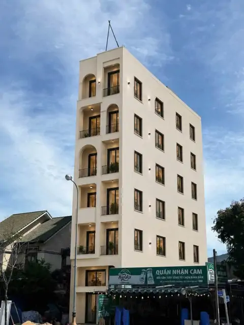Toà Căn Hộ 7 Tầng Sát Biển – Đường Nguyễn Huy Chương