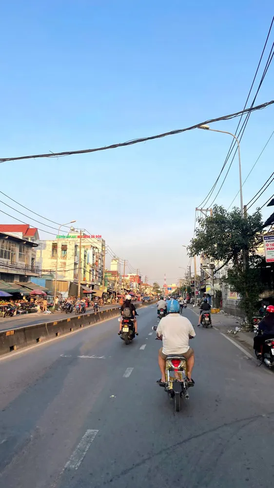 Cần Bán 200M2 Nhà 1 Tấm Đẹp Mt Đường Nguyễn Hữu Trí