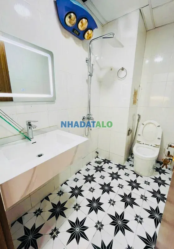Bán Gấp Căn Góc Đẹp Thiết Kế Rộng Thoáng Giá Chỉ Hơn 2