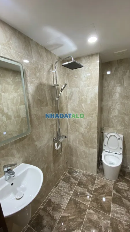 Cần Bán Gấp Chung Cư Tòa Ct1a Hàm Nghi,Dt 106M,3Pn,2 Vs,Tầng Trung ,Giá Tt