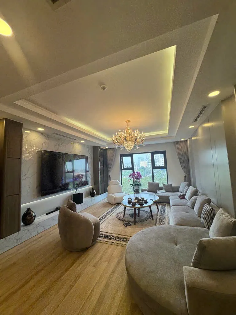 Căn Hộ Cầu Giấy Cao Cấp - Full Nội Thất Xịn - Giá 6 Tỷ