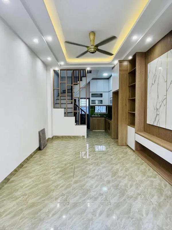 Nhà 5 Tầng Mặt Ngõ Quang Trung, Hà Đông: Giá 6 Tỷ - Gần Phố, Oto Đỗ