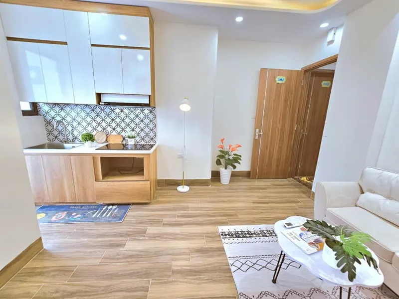Bán Gấp Chung Cư Hoàng Cầu Giá Rẻ: 1-2PN, Đỗ Ô Tô, PCCC Đầy Đủ
