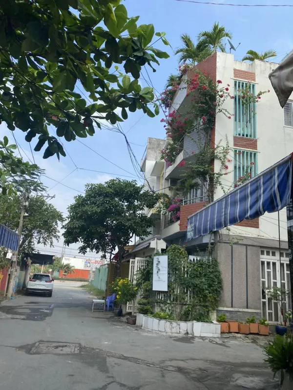 Bán đất nền phân lô Phú Hữu, Quận 9 - Vị trí đẹp, giá tốt