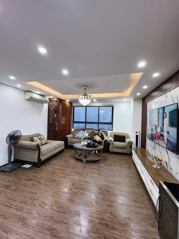 Căn hộ 3PN Tây Hà Tower: 120m², View đẹp, Giá 7.68 tỷ