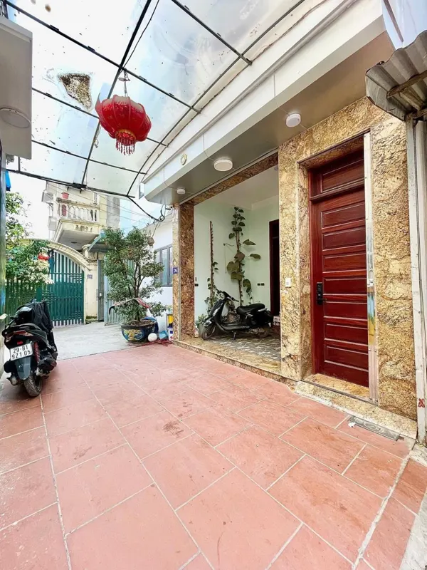 Nhà Ngô Quyền, Hà Đông: 67m² - 4 Tầng - Ô Tô Đỗ Cổng - Tặng Nội Thất