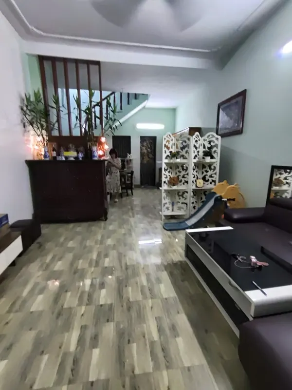 Bán nhà 55m2, 8 tỷ5, Ngõ 3 Gác, Quận Thanh Xuân - Vị Trí Đẹp, Thiết Kế Hiện Đại