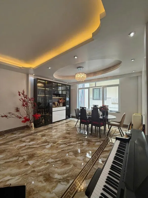 Bán nhà phân lô quân đội đường Bưởi - An ninh cao, nội thất đẹp, giá tốt