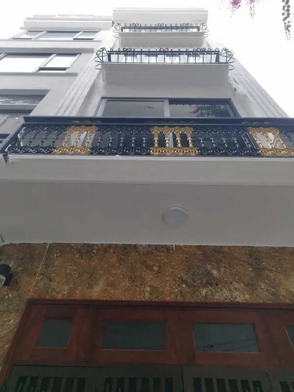 Bán nhà Hà Trì Vị Trí Đẹp, 33m2, 5 Tầng, Giá 5.8 Tỷ - Pháp Lý Sổ Đỏ