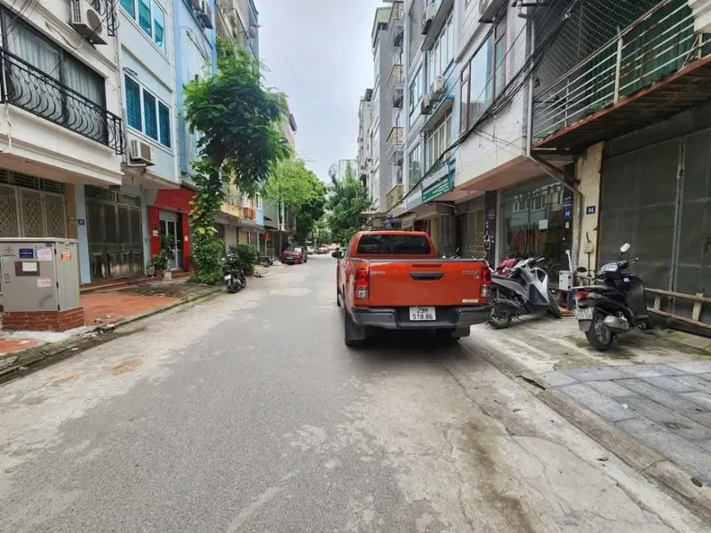 Nhà Mặt Đường Hà Đông: 50m2, 5 Tầng, Kinh Doanh, Giá 1x Tỷ