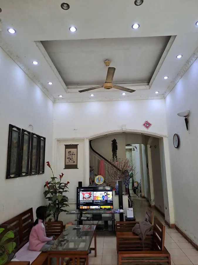 Bán nhà đường Khuất Duy Tiến, Thanh Xuân: 3 Tầng, Ô Tô Đỗ Cửa, Giá Tốt
