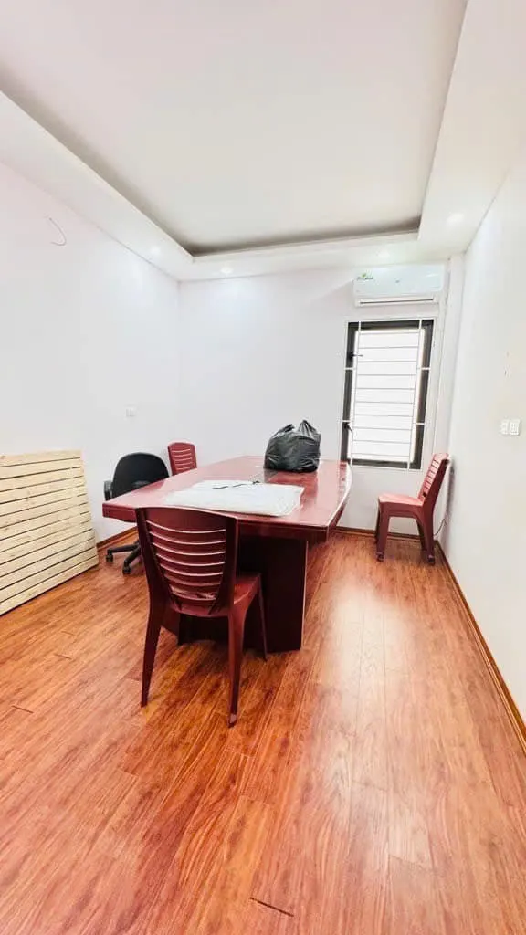 Nhà Đẹp Bùi Xương Trạch - 38m2 x 5 Tầng - Ngõ Ô Tô - Giá Rẻ