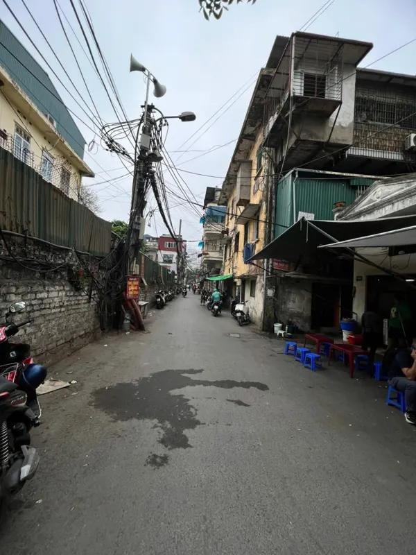 Bán Căn Hộ Tầng 1 Thuốc Lá Thăng Long, Thanh Xuân - Gần Royal City, Giá Tốt