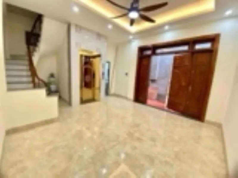 Bán Nhà Hà Đông: 5 Tầng, Thang Máy, Ô Tô Đỗ Cửa, Giá Tốt