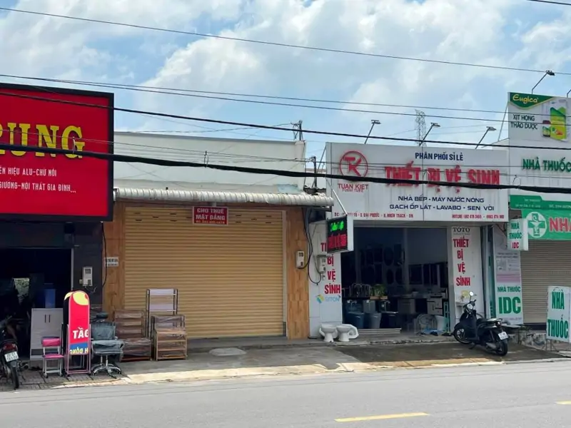 Cho Thuê Đất/Nhà 77m2, Vị Trí Đắc Địa Hoàng Cầu, Ô Chợ Dừa - KD/Kho/Ở - ảnh 1