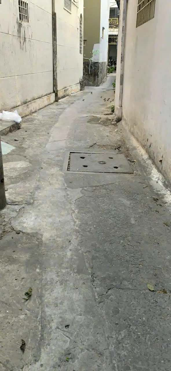 Bán Nhà 2 Tầng Phú Nhuận - 41m2, 5.8 tỷ - Vị Trí Đắc Địa