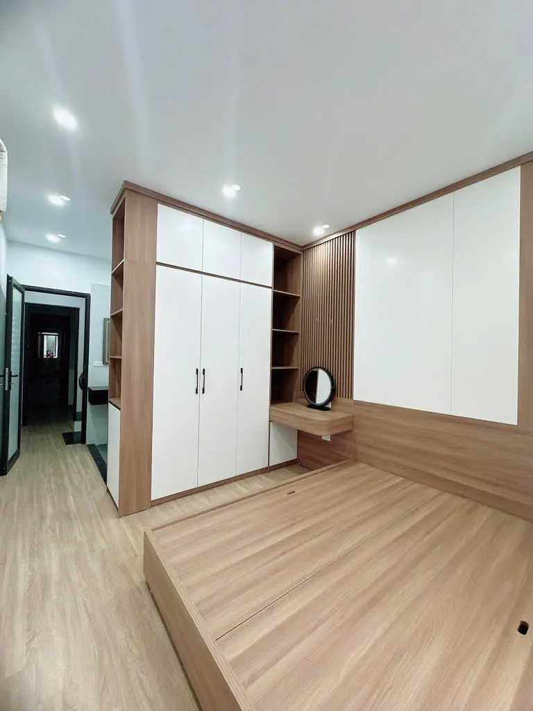 Nhà phố Trương Định 6 Tầng - Giá 7.68 Tỷ - Sổ Đỏ Chính Chủ