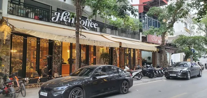 Bán Nhà Mặt Phố Bà Triệu - 260m2, Mặt Tiền Rộng, Vị Trí Đắc Địa