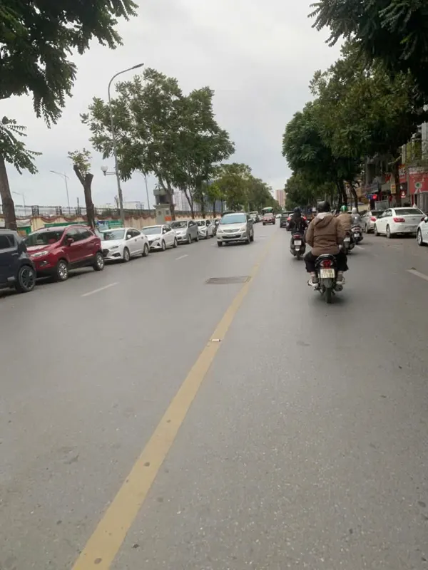 Bán nhà Lê Trọng Tấn - Thanh Xuân: 65m2, 4 tầng, MT 4.6m, Giá 21.48 tỷ