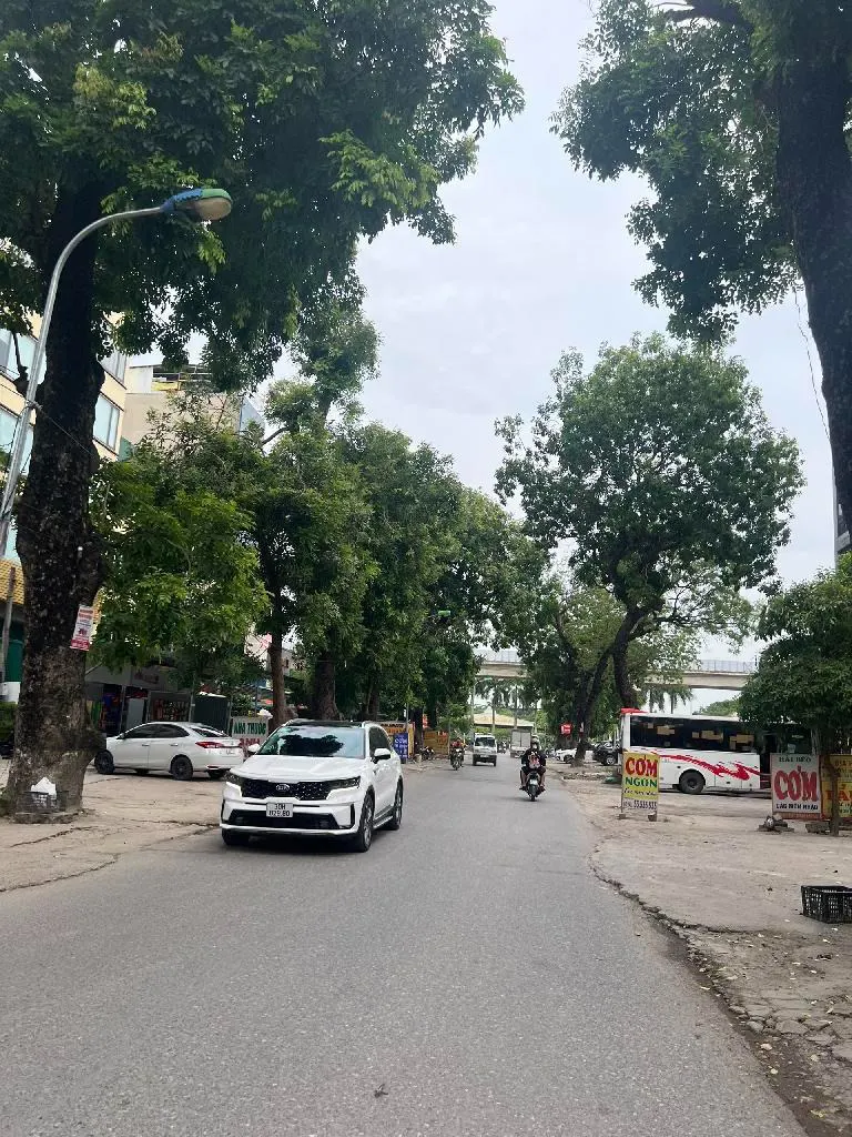 🏡 Bán nhà 2 tầng Hà Đông - Yên Nghĩa, 5.5 tỷ, Gần Bến Xe