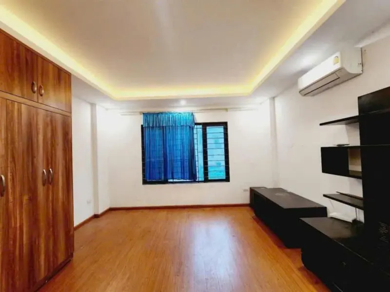 Nhà Đẹp Giá Tốt Quận Hoàng Mai - 30m² 5 Tầng, 7.2 Tỷ - Vị Trí Đắc Địa