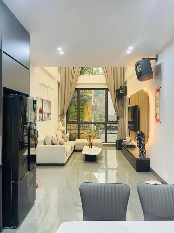Siêu phẩm Quang Trung Hà Đông: 5 tầng, thang máy, gara, giá chỉ 8 tỷ95