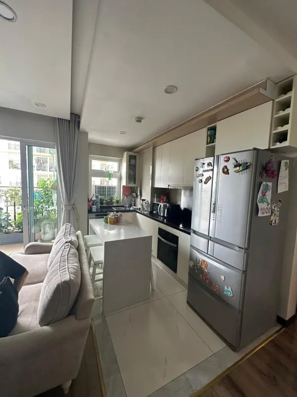 Căn 2PN 70m² Hòa Bình Green City - Ban Công Đông Bắc - Giá Tốt