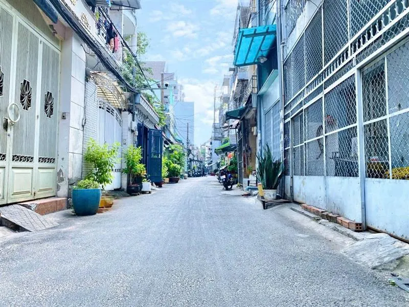 Nhà 4 Tầng, Hẻm Xe Hơi, Tân Bình - Giá 10.x Tỷ